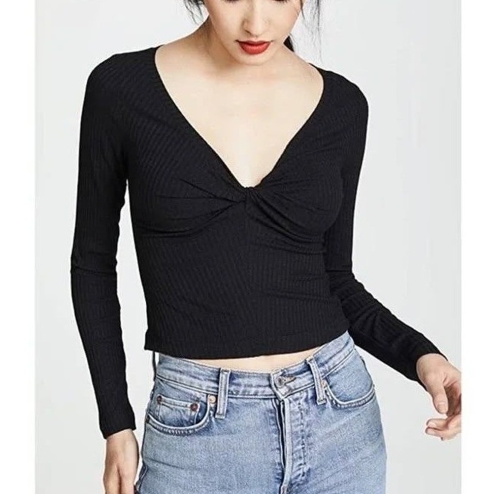 A.L.C. Savannah Plunging Tee L Twist Front Top Ribbed Knit V-Neck Minimalist